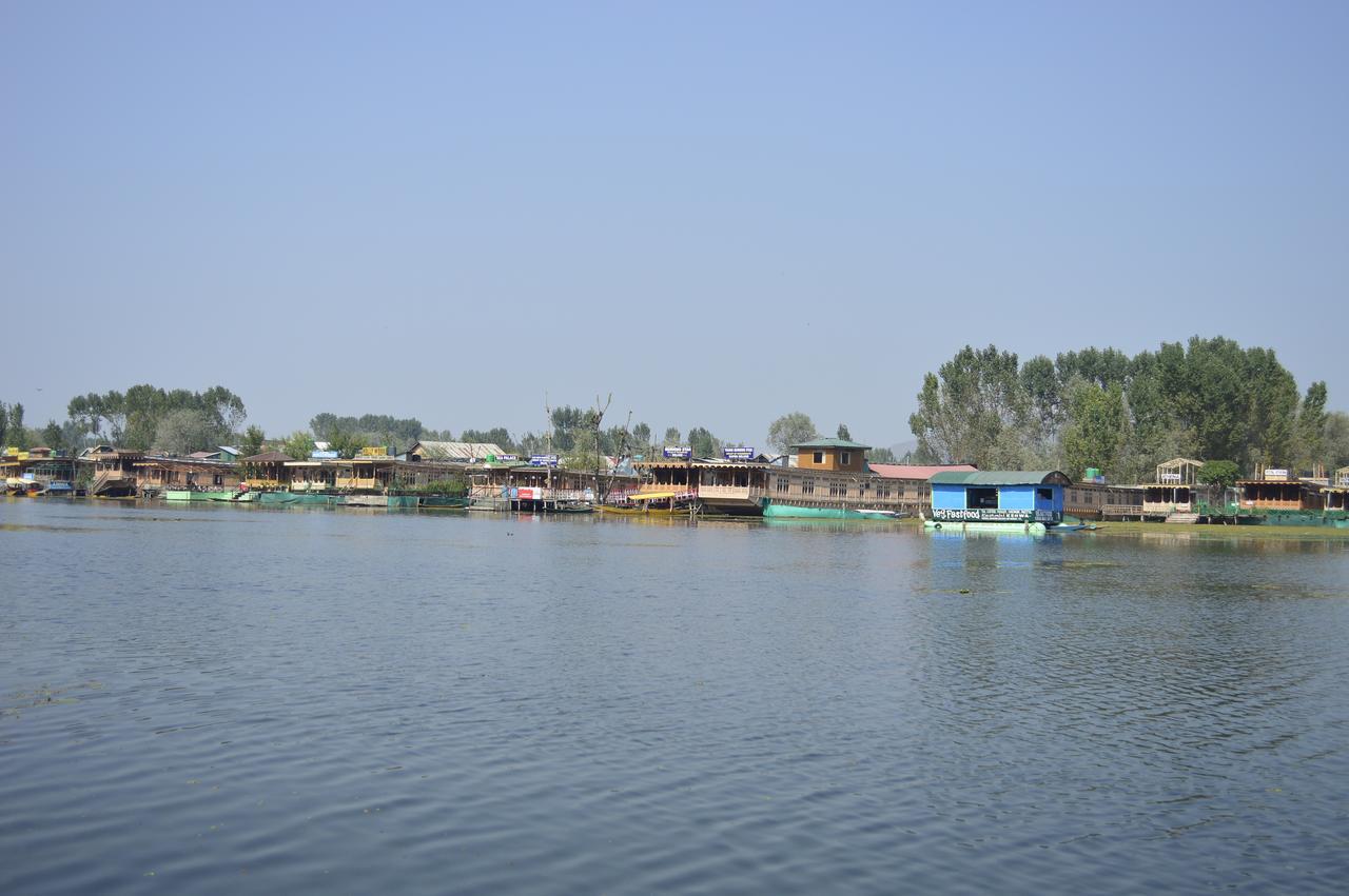 Lake Palace Group Of House Boats Srīnagar Екстериор снимка